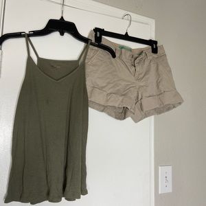 khaki shorts
